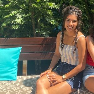 Meet your Posher, Joseline